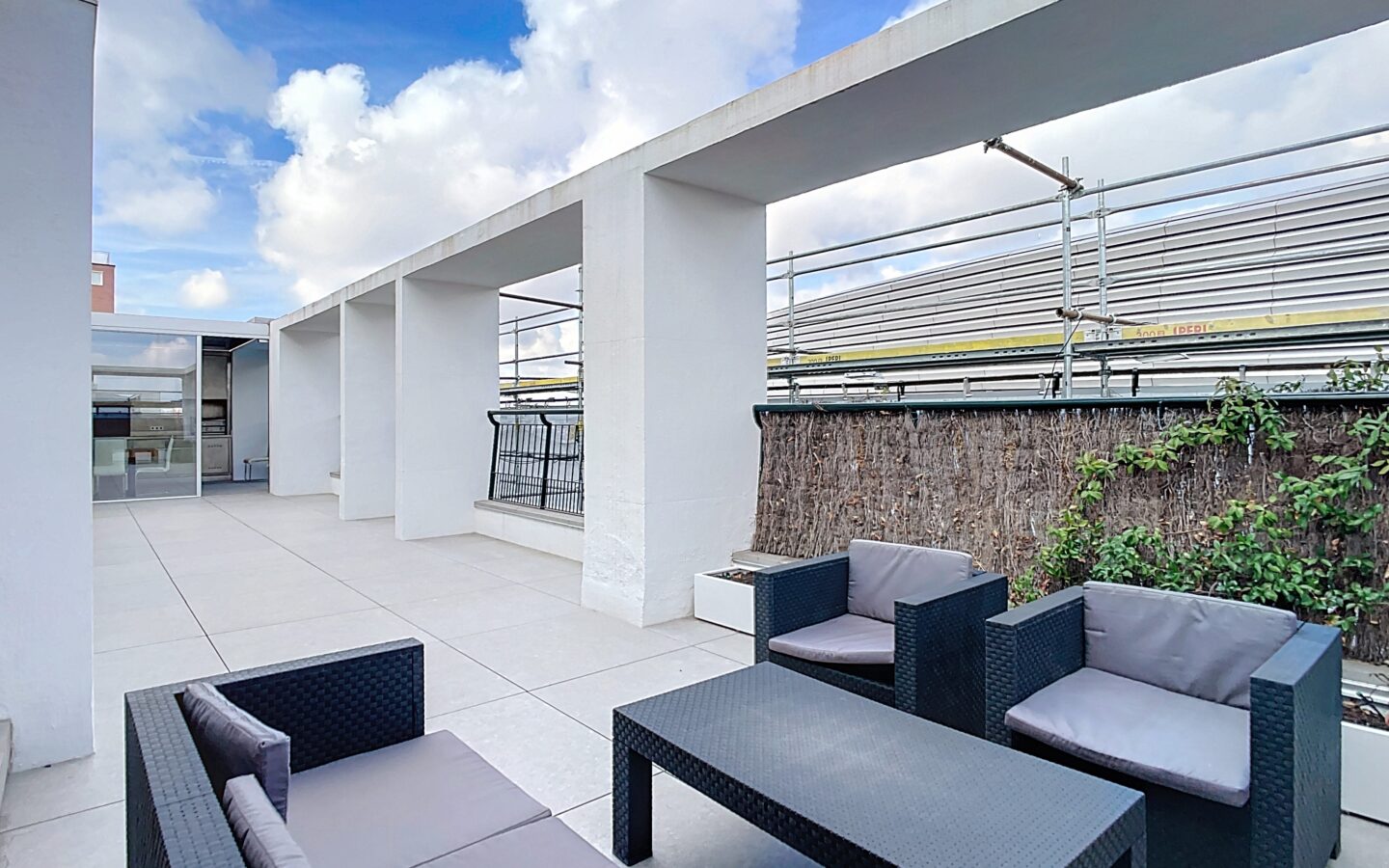 Penthouse Duplex With Terrace On Avenida Concha Espina