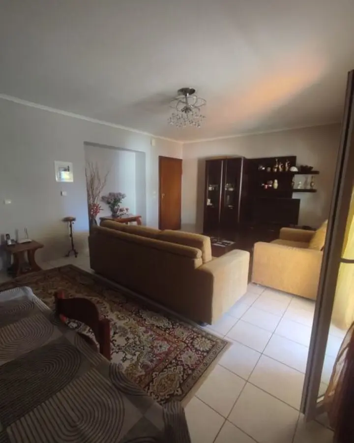 Two-bedroom Flat In Suburban Thessaloniki With Terrace