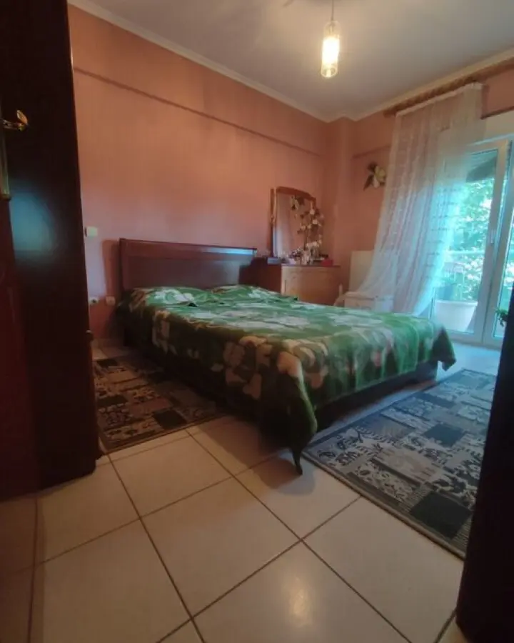 Two-bedroom Flat In Suburban Thessaloniki With Terrace