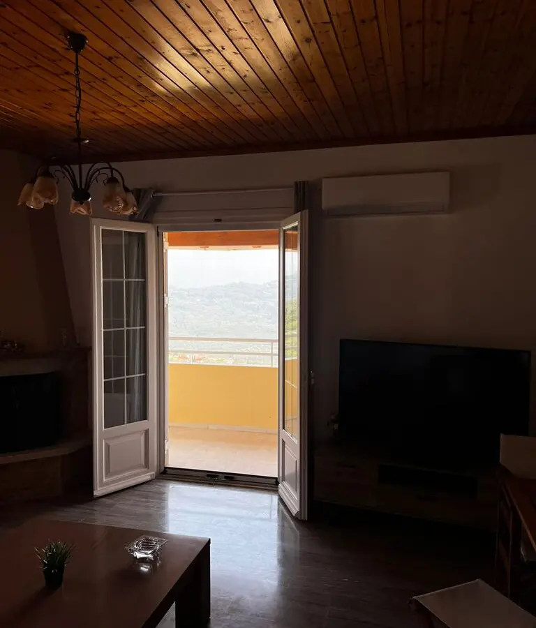 Detached House With Garden In Corfu, 200 M², 3 Bedrooms
