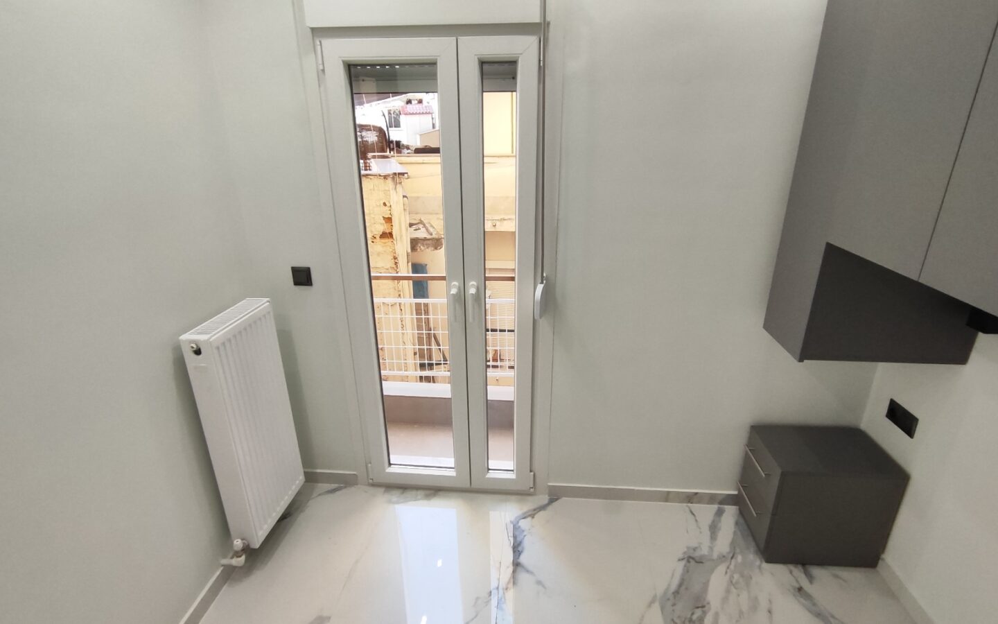 Downtown Apartment Featuring Old Town View
