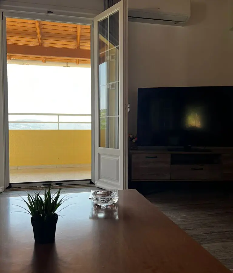 Detached House With Garden In Corfu, 200 M², 3 Bedrooms