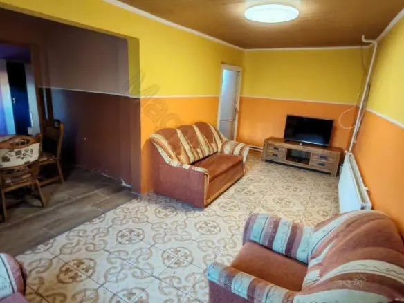 Residence In Patosfa, Somogy With Outdoor Space
