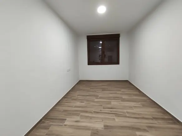 2-bedroom Townhouse In Petrer, Spain (56 M²)
