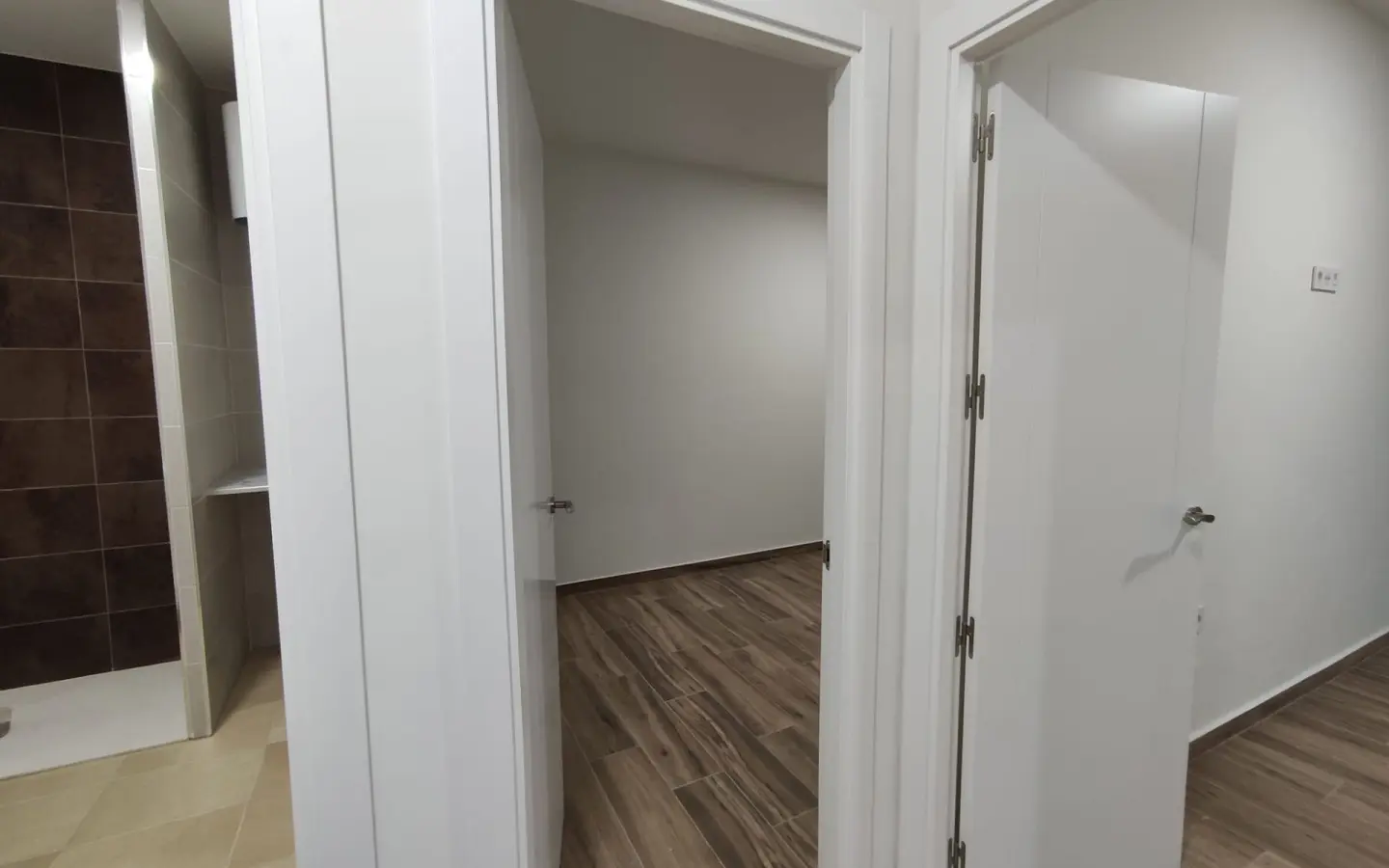 2-bedroom Townhouse In Petrer, Spain (56 M²)