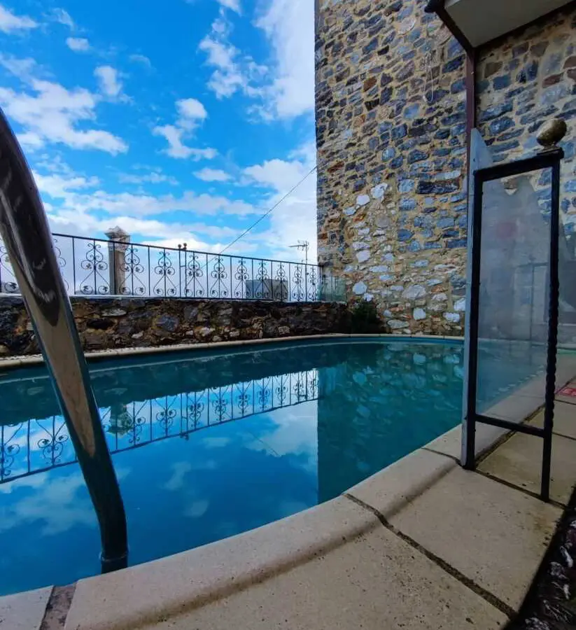 Hotel With 280 M² In Crete Area
