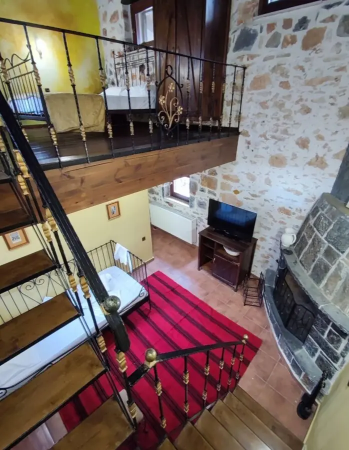 Hotel With 280 M² In Crete Area