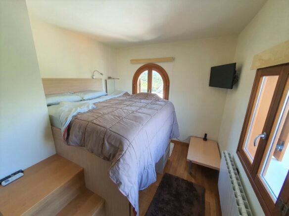 Building In Tilisos, Greece (390 M²)