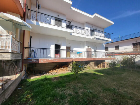 1-bedroom Flat In Easts Olimpos, Greece (44 M²)