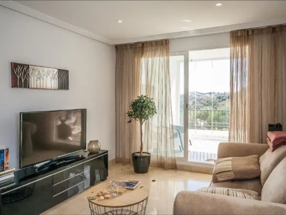 2-bedroom Apartment In Ojén, Spain (87 M²)