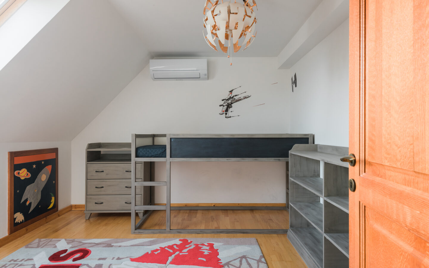 Budapest, 11th District 5 Bedroom, Big Living Room, Garage