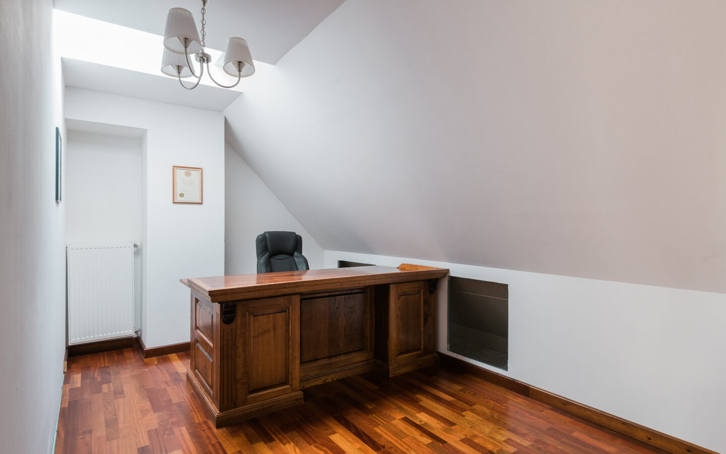 Budapest, 11th District 5 Bedroom, Big Living Room, Garage