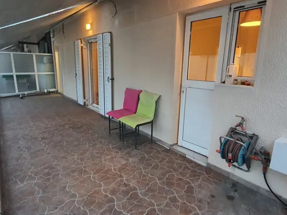 Two-bedroom Flat In Athens With 82 M² And Renovated Features