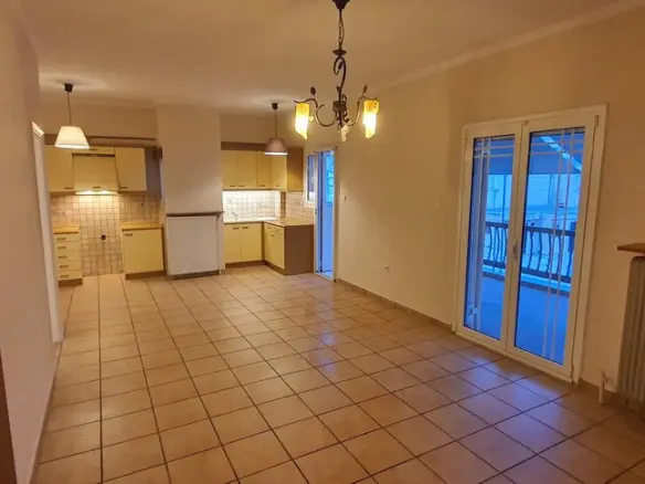 Two-bedroom Flat In Athens With 82 M² And Renovated Features