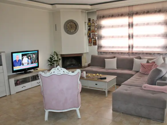 8-bedroom Detached House In Paralia, Greece (390 M²)