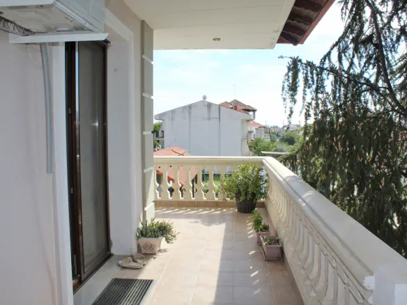 8-bedroom Detached House In Paralia, Greece (390 M²)
