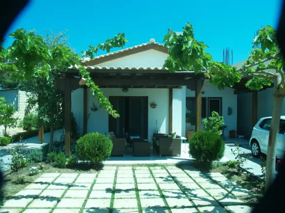 4-bedroom Detached House In Korinthos, Greece (250 M²)