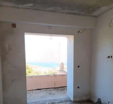 Maisonette With Sea View In Peloponnese – 740 M²