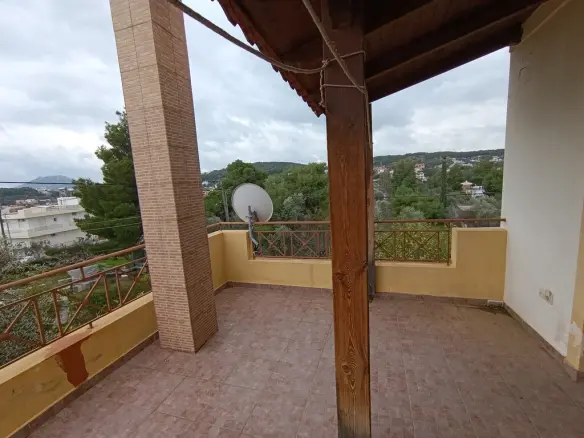 Detached House With 4 Bedrooms In Attica