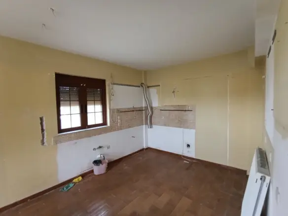Detached House In Artemida (loutsa), Greece (225 M²)