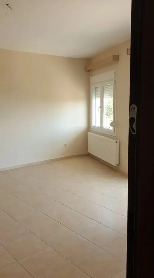 3-bedroom Building In Chrisoupoli, Greece (216 M²)