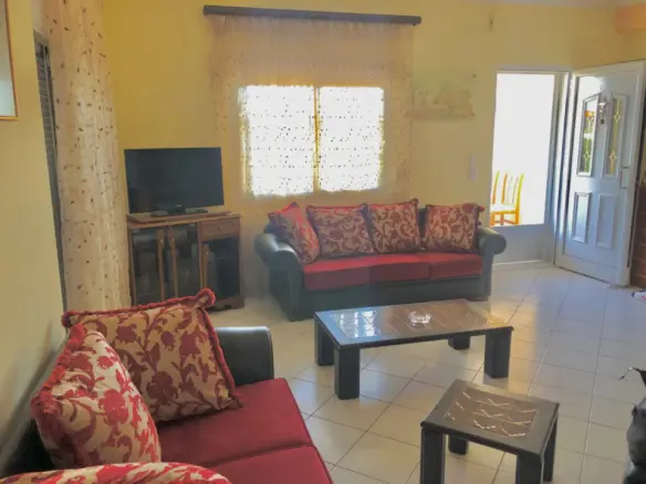 2-bedroom Building In Eleitheres, Greece (155 M²)
