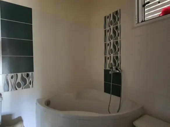 4-bedroom Maisonette In Poligiros, Greece (130 M²)