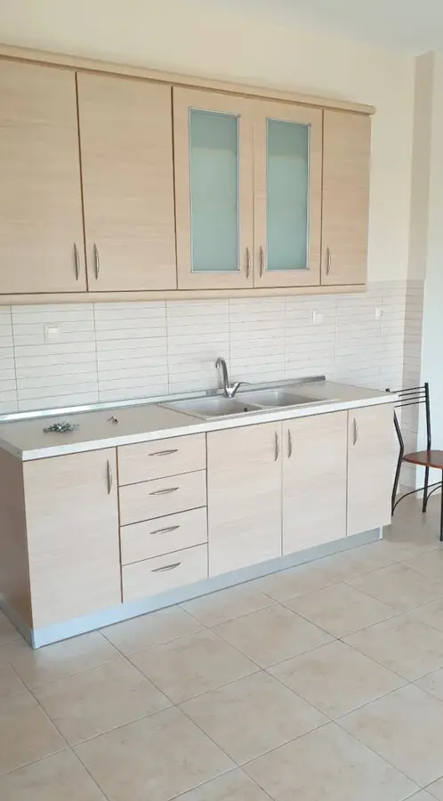 3-bedroom Building In Chrisoupoli, Greece (216 M²)