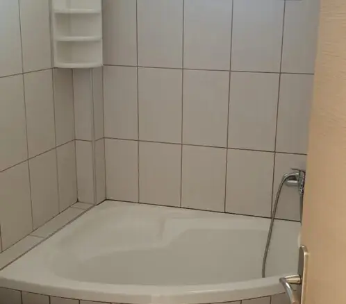 3-bedroom Building In Chrisoupoli, Greece (216 M²)