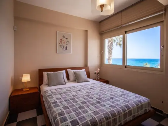 Villa In Main Town Area, Greece (300 M²)