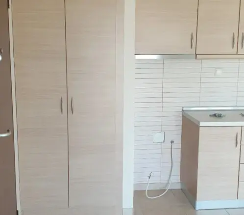 3-bedroom Building In Chrisoupoli, Greece (216 M²)