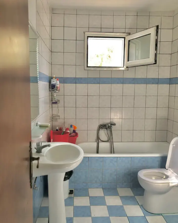 2-bedroom Building In Eleitheres, Greece (155 M²)
