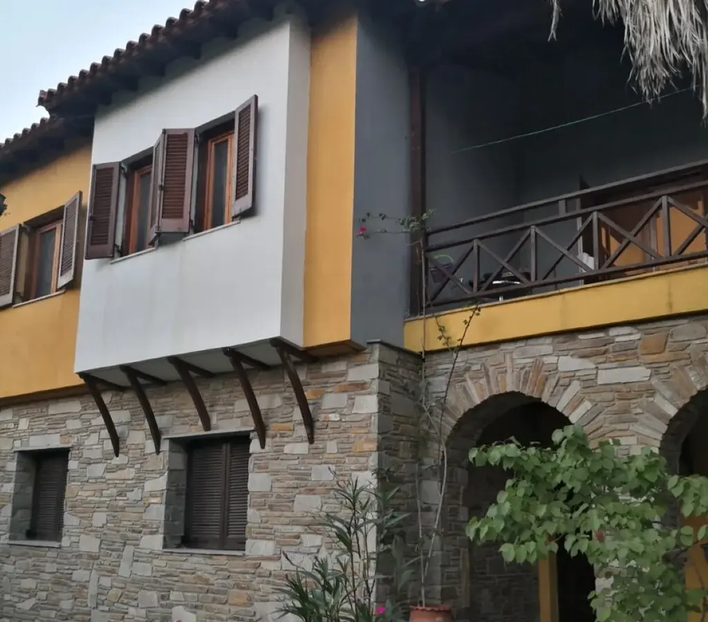4-bedroom Villa In Sithonia, Greece (175 M²)