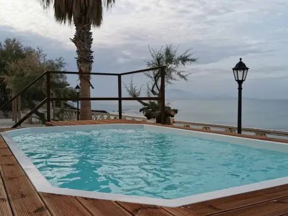 Villa In Main Town Area, Greece (300 M²)