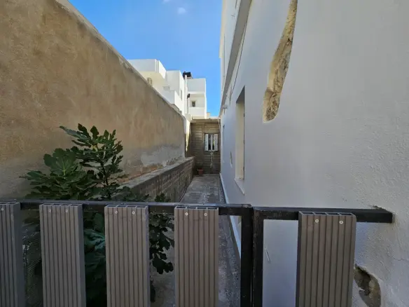Detached House In Crete With 150 M² Area And Garden