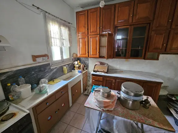 Detached House In Crete With 150 M² Area And Garden