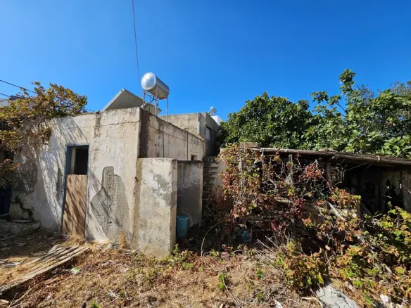 Land Parcel 629 M² Available In Crete Region