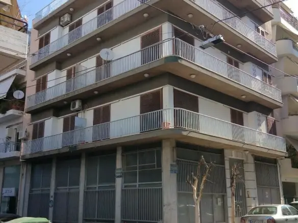 Renovated Building With 500 M² In Athens