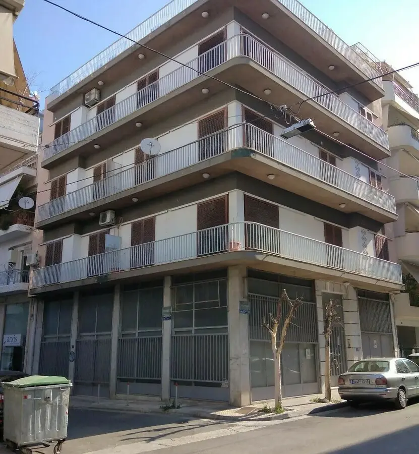 Renovated Building With 500 M² In Athens