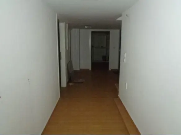 Building With 509 M² Space Available In Athens