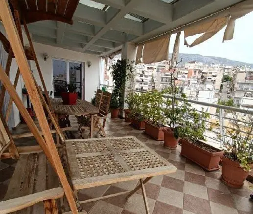 Flat With 2 Bedrooms In Central Athens, 103 M² Space