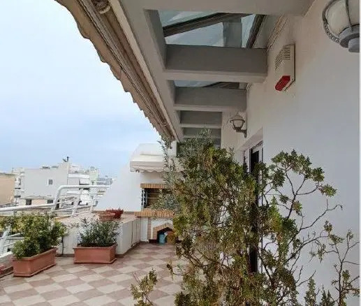 Flat With 2 Bedrooms In Central Athens, 103 M² Space