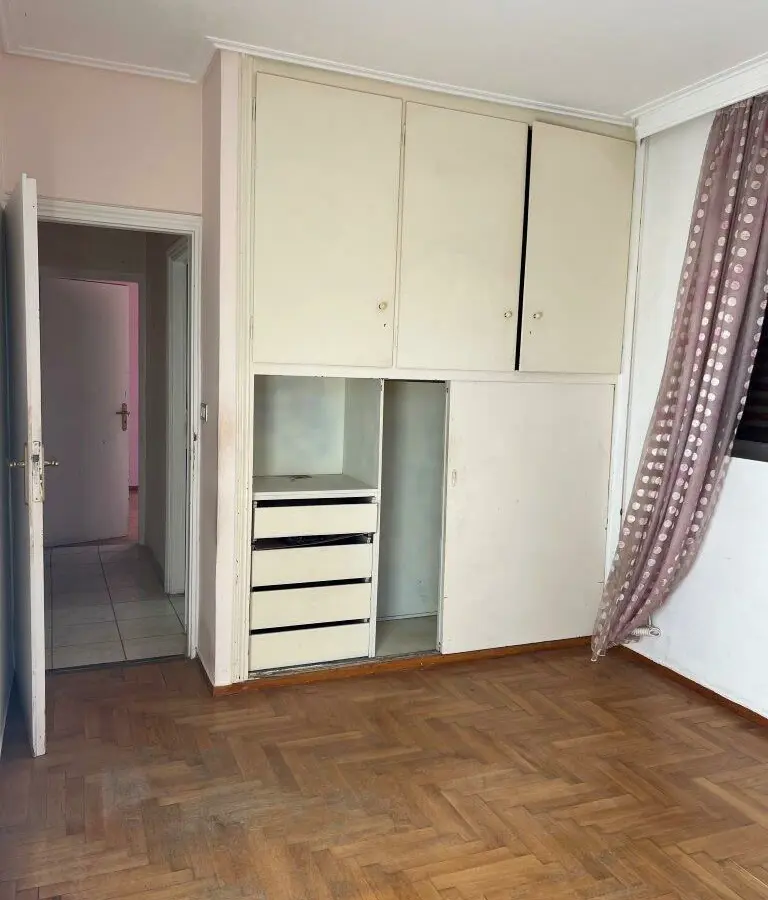 Flat In Athens With 2 Bedrooms And Renovated Kitchen