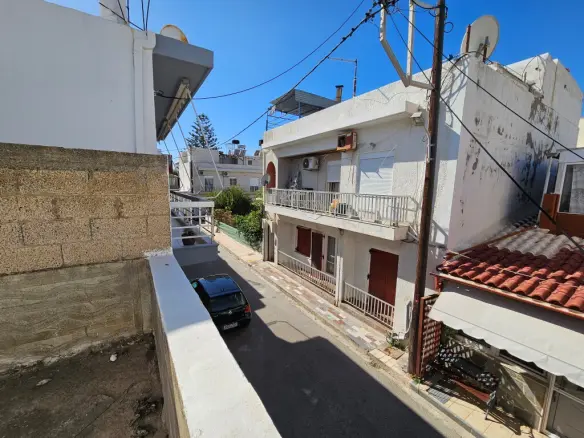 Detached House In Crete With 150 M² Area And Garden