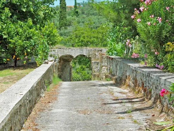 Detached House With Garden Area In Corfu