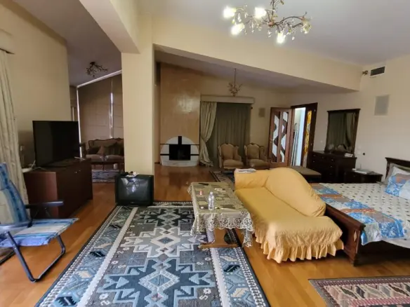 Villa With 4 Bedrooms In Thessaloniki Suburbs