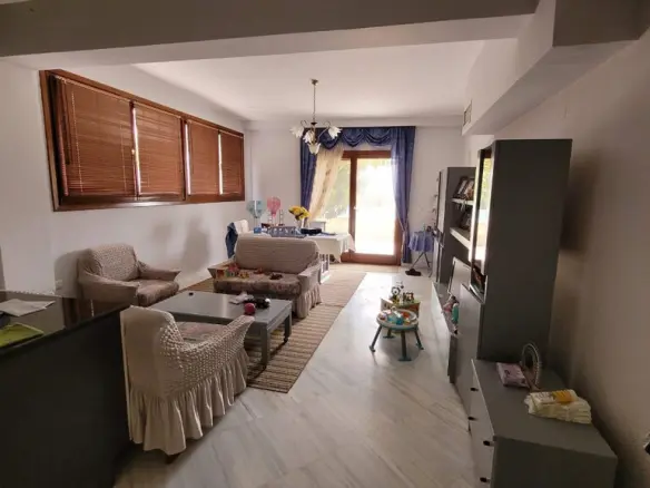 Villa With 4 Bedrooms In Thessaloniki Suburbs