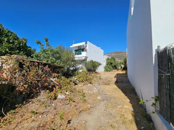 Land Parcel 629 M² Available In Crete Region