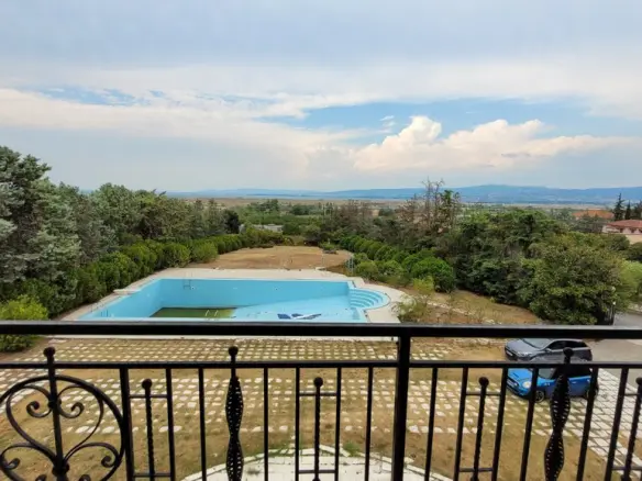 Villa With 4 Bedrooms In Thessaloniki Suburbs
