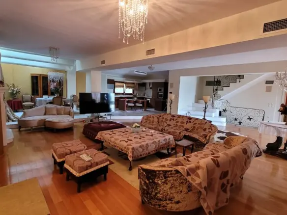 Villa With 4 Bedrooms In Thessaloniki Suburbs